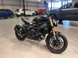 D_756933-MLA112270845159_052026-O Benelli 752 S 2023